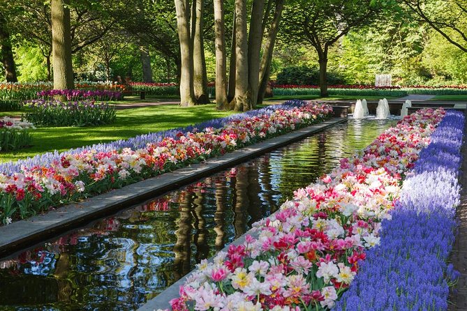 Day Trip to Keukenhof Gardens from Amsterdam with Tour Guide - Keukenhof entry and the 45-minute Oranje Nassau orientation