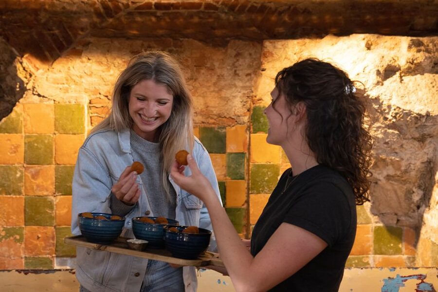 Delft: Craft Beer Tasting in Medieval Brewery - Inside the medieval cellar: 1300s clues and what to look for