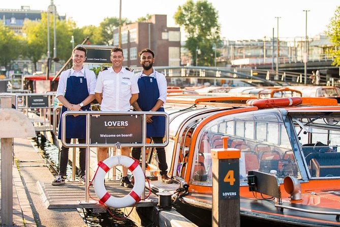 Dinner Canal Cruise Amsterdam: 4-Courses Including Drinks - Amstel, Het IJ, and the water that connects it all