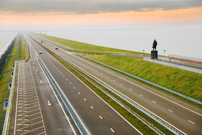 Discover The Netherlands Tour (from Amsterdam) - From Amsterdam at 9:00 am: how this day trip stays manageable