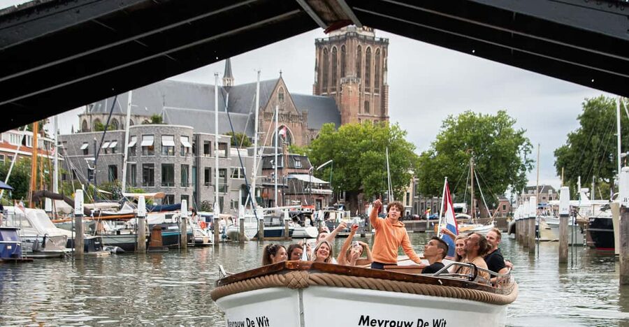 Dordrecht: City Canal Cruise - What you see from the water: City Hall, Great Church, and the river