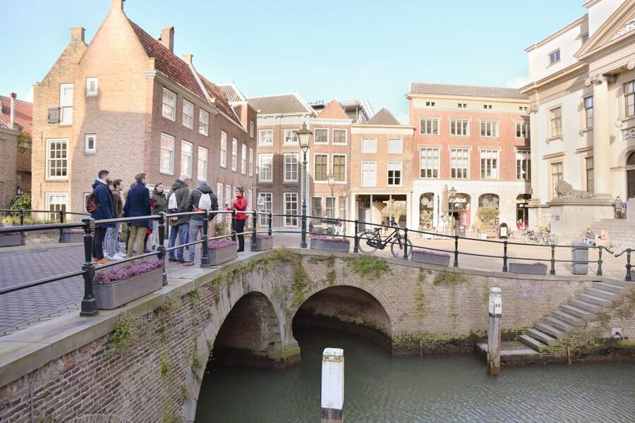 Dordrecht: Dark History Tour - 90 Minutes of Murders, Disappearances, and Crime Punishment