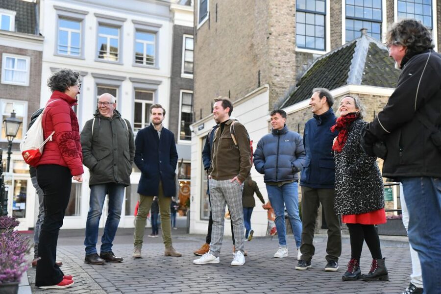Dordrecht: Highlights and Hidden Gems Walking Tour - Where to Meet on Voorstraat 276, and Why That Ticket Store Matters