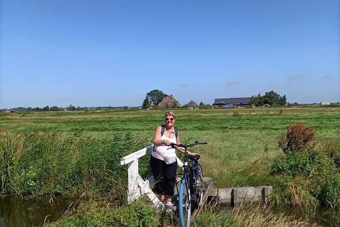 E-bike Tour with Picnic in the Amsterdam Wetlands small group - Who this tour fits best (and who should be cautious)