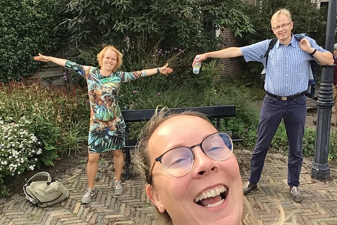 e-Scavenger hunt Assen: Explore the city at your own pace - Price and time value for a 2 to 4 hour game