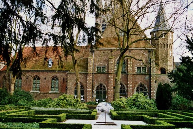 e-Scavenger hunt Delft: Explore the city at your own pace - Price for up to 6 people, and why it feels fair