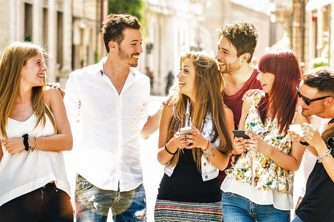 e-Scavenger hunt Deventer: Explore the city at your own pace - How It Works on Your Phone (Android and iPhone)
