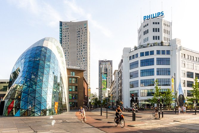e-Scavenger hunt Eindhoven: Explore the city at your own pace - Should you book it, or look for something else?