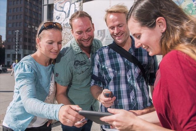 e-Scavenger hunt Gouda: Explore the city at your own pace - How This Smartphone City Trail Works (You Call the Shots)