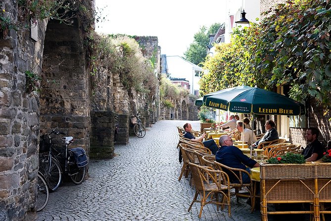 e-Scavenger hunt Maastricht: Explore the city at your own pace - Multilingual design, and why language choice affects your score