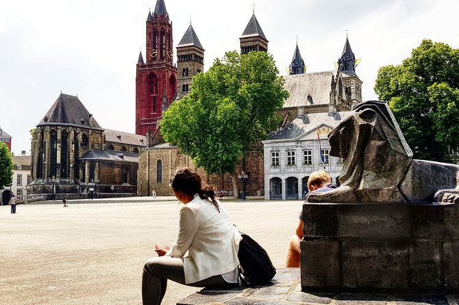 e-Scavenger hunt Maastricht: Explore the city at your own pace - Timing: when to play for the best atmosphere