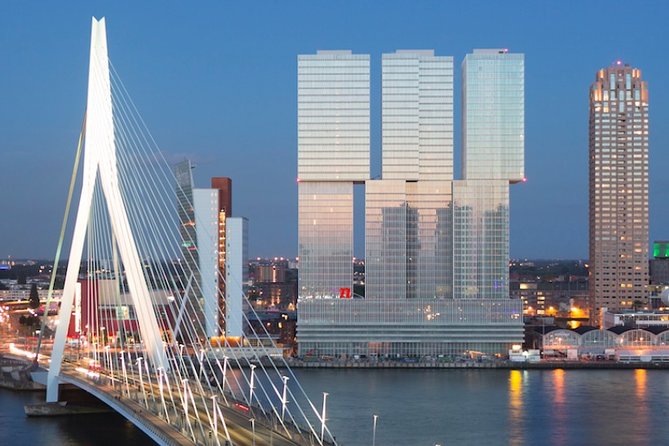 e-Scavenger hunt Rotterdam: Explore the city at your own pace - Timing tips, pace, and why the trail suits groups