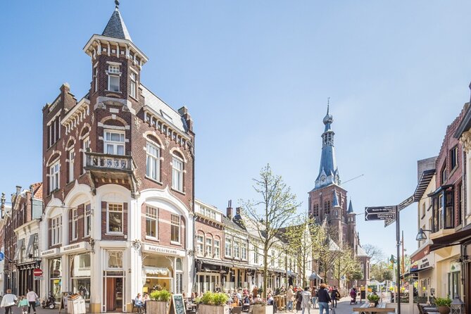 e-Scavenger hunt Tilburg: Explore the city at your own pace - Key highlights at a glance