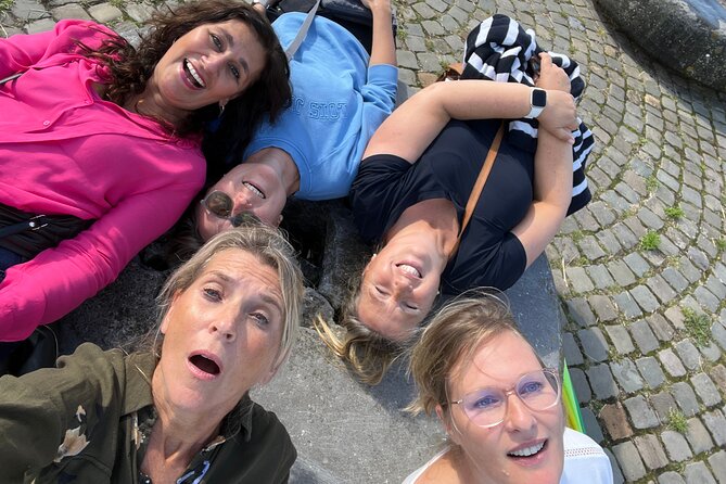 e-Scavenger hunt Zierikzee: Explore the city at your own pace - Old town hall museum stop: prosperity in a 16th-century setting