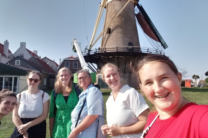 e-Scavenger hunt Zierikzee: Explore the city at your own pace - Starting at Oude Haven 29 and getting your bearings