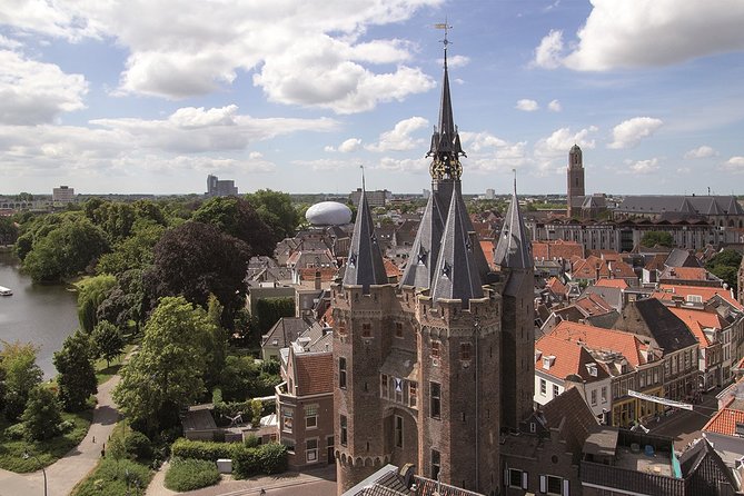 e-Scavenger hunt Zwolle: Explore the city at your own pace - What the game is like: puzzles, photos, and the real pace
