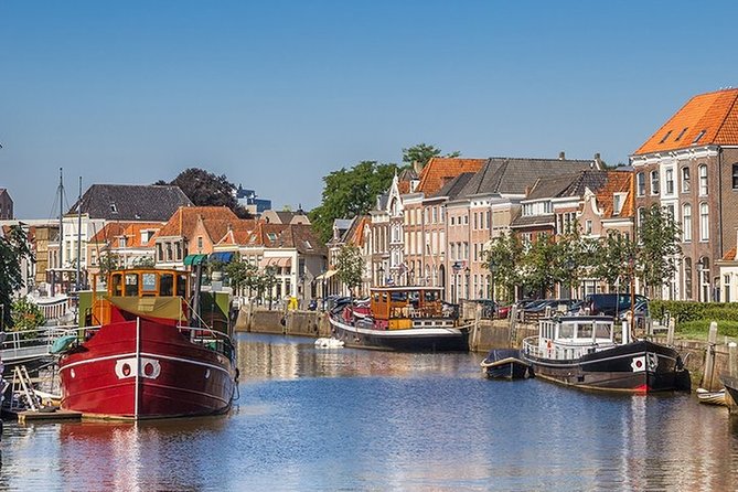 e-Scavenger hunt Zwolle: Explore the city at your own pace - Navigation and comfort: GPS, breaks, and where snacks fit