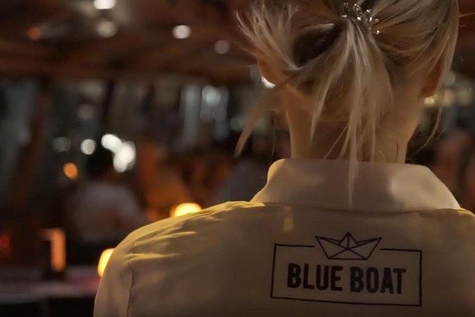Evening Canal Cruise in Amsterdam with Wine & Cheese Option - Optional wine and cheese: what it is like in practice