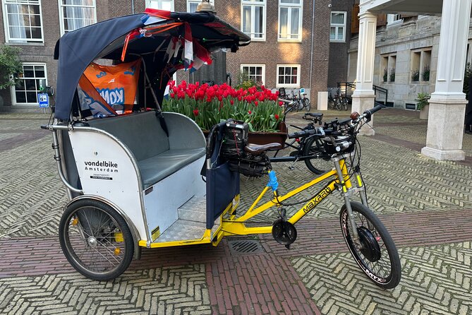 Explore Amsterdam in 75 Minutes – Pedicab Rickshaw City tour - Getting On Board at Muntplein, Plus Pickup That Saves Time