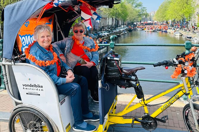 Explore Amsterdam in 75 Minutes – Pedicab Rickshaw City tour - Stop 1 at De Wallen: Quick Context for the Red Light District