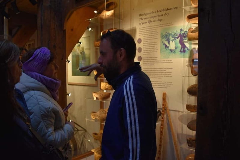 From Amsterdam: Keukenhof Tulips, Windmills & Volendam - Comfort, pace, and who this tour fits best