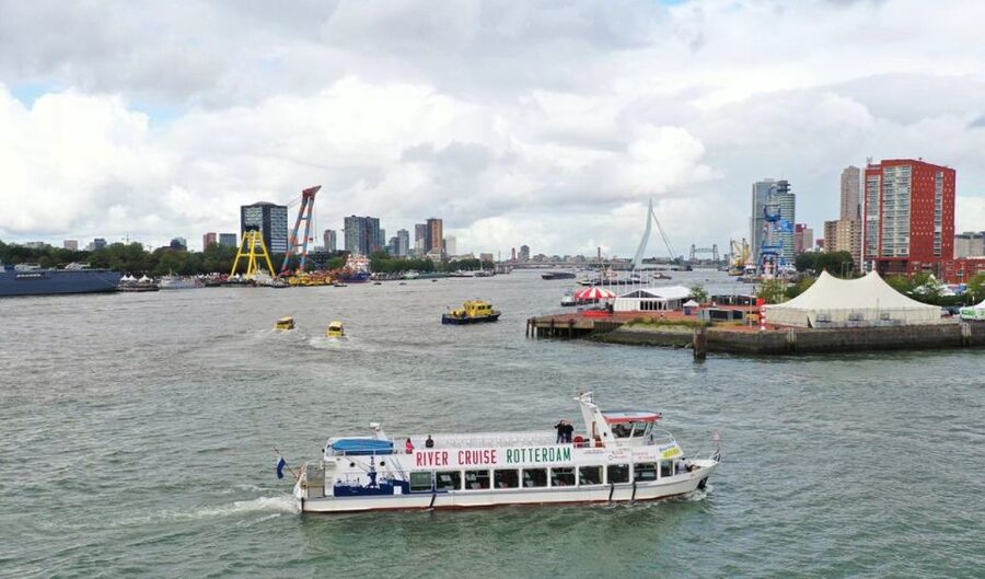 From Amsterdam: Rotterdam, Delft & The Hague Guided Day Tour - Price and value: what $67 buys you in practice