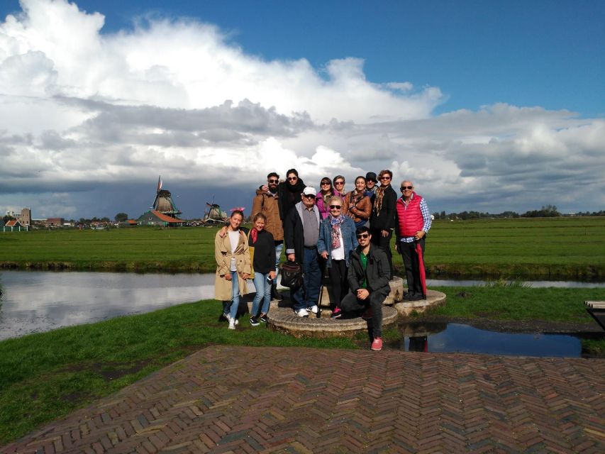 From Amsterdam: Windmills of Zaanse Schans Tour - Wooden Shoes and Clogs: The 20-Minute Workshop Stop