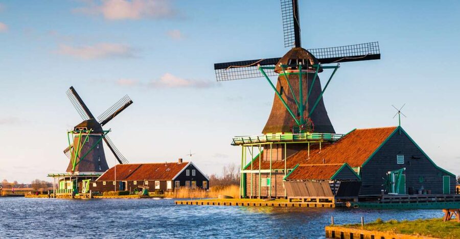 From Amsterdam: Windmills of Zaanse Schans Tour - Price and Value for This Windmills, Clogs, and Cheese Mix