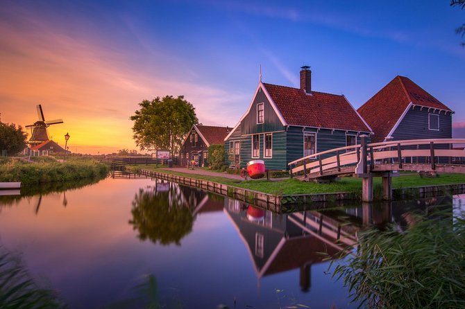 From Amsterdam: Zaanse Schans, Volendam, Giethoorn with Boat Tour - Key Things I’d Watch For