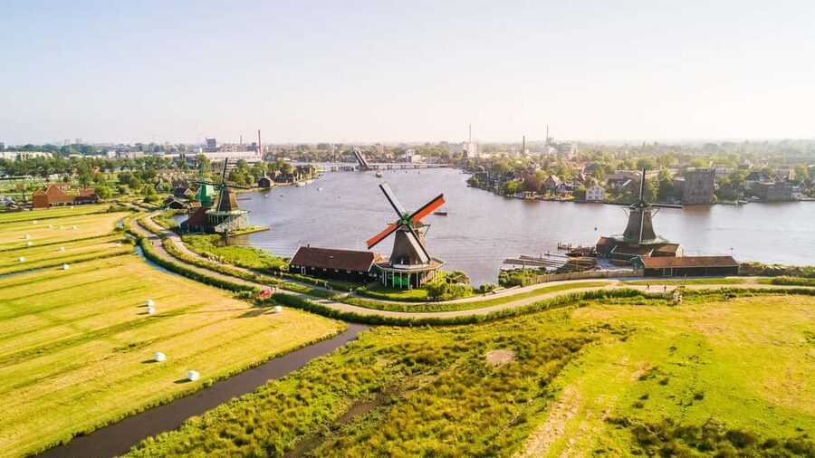 From Amsterdam: Zaanse Schans, Volendam & Marken Day Trip - Why This Zaanse Schans, Volendam, Marken Day Trip Makes Sense