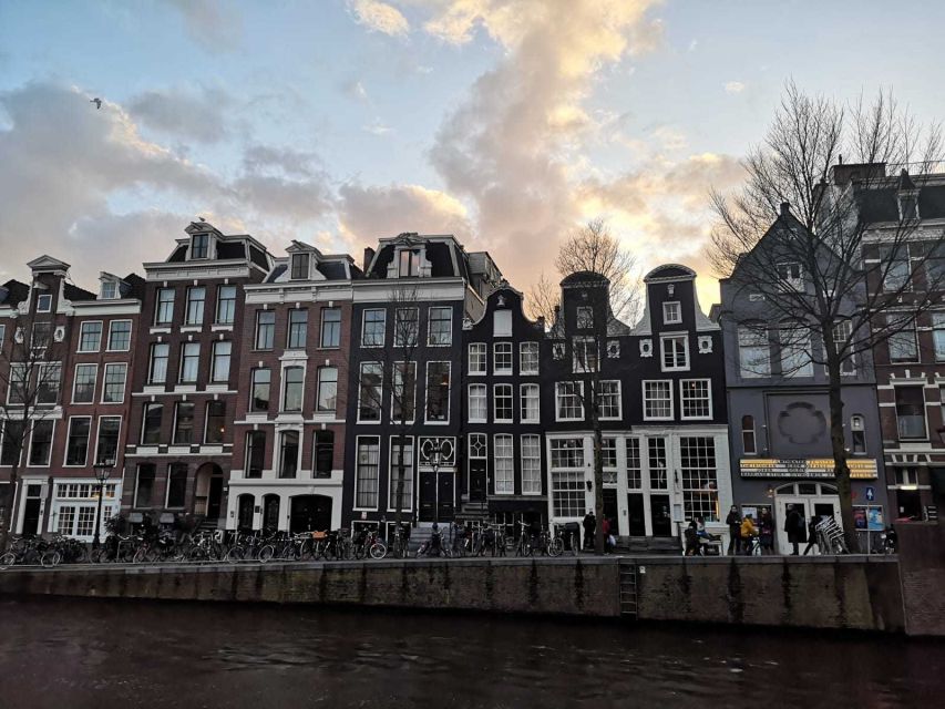 From Brussels: Day Trip to Amsterdam with Canal Boat Cruise - Small-Group Size and Bus Rules: The Stuff That Affects Your Comfort