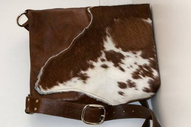 Genuine Leather Tote Bag Workshop in Leiden - How the workshop pace actually feels (and why that matters)
