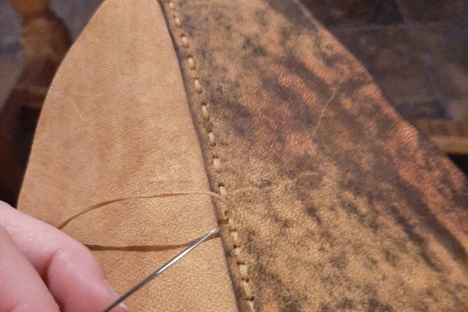 Genuine Leather Tote Bag Workshop in Leiden - Materials, tools, and what you should (not) worry about