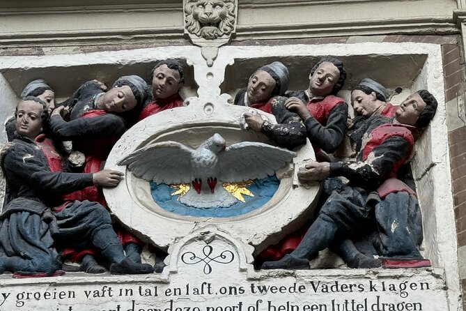 Ghost Walking Tour and Dark History in Amsterdam - Stop 4: De Wallen (Red Light District) and the Murders You Might Not Hear Anywhere Else