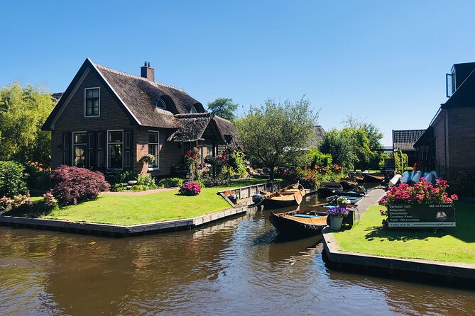 Giethoorn, Afsluitdijk, Zaanse Schans Day Tour Incl Hotel Pick Up - Afsluitdijk: the Enclosing Dike, with renovation affecting the viewpoint