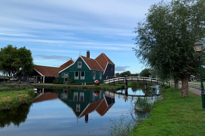 Giethoorn, Afsluitdijk, Zaanse Schans Day Tour Incl Hotel Pick Up - Should you book this Giethoorn, Afsluitdijk, Zaanse Schans day tour?