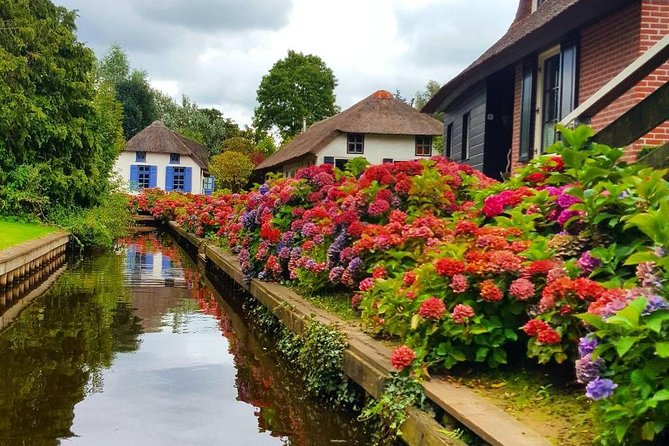Giethoorn Guided DayTrip from Amsterdam - Price and logistics: value that feels fair