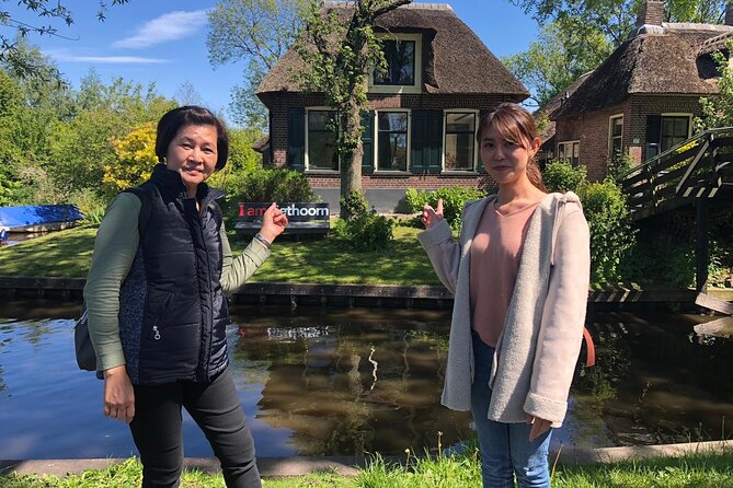 Giethoorn, Private Boat Tour & Exploring the North Netherlands - The punter boat experience: small, shallow-water, and easier than you think