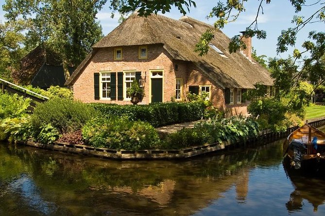 Giethoorn Private Tour & Boat Trip - Your Giethoorn Time: How to Use the 5 Hours Wisely