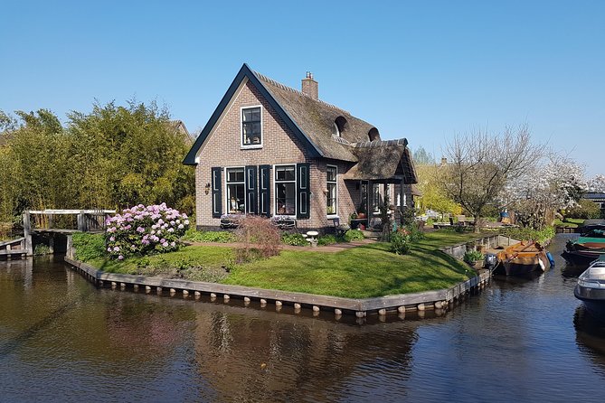 Giethoorn Small-Group Tour from Amsterdam (Max. 8 People) - Amsterdam Pickup to Giethoorn Village: How the Day Gets Set Up