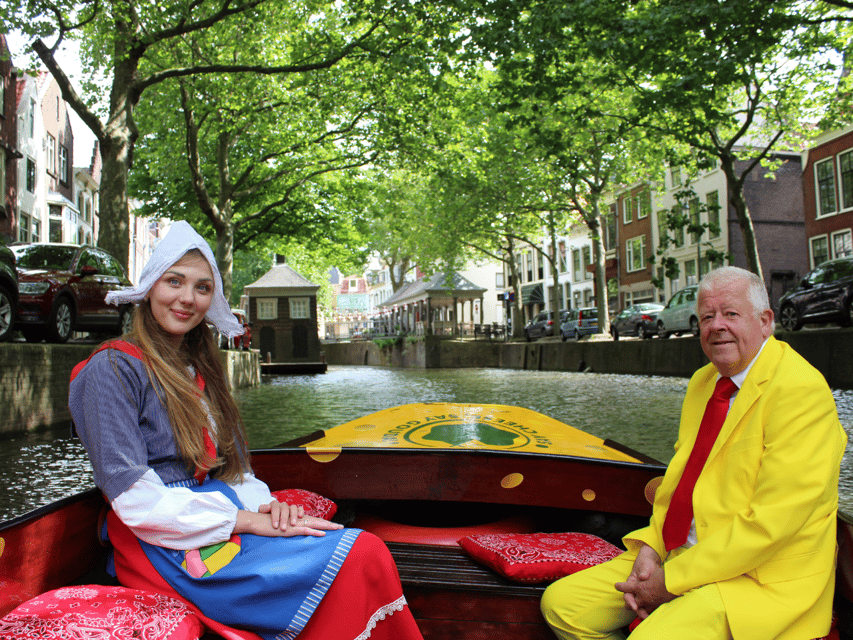 Gouda: Open Boat City Canal Cruise - Two-direction cruising: why seeing Gouda from both sides is the point