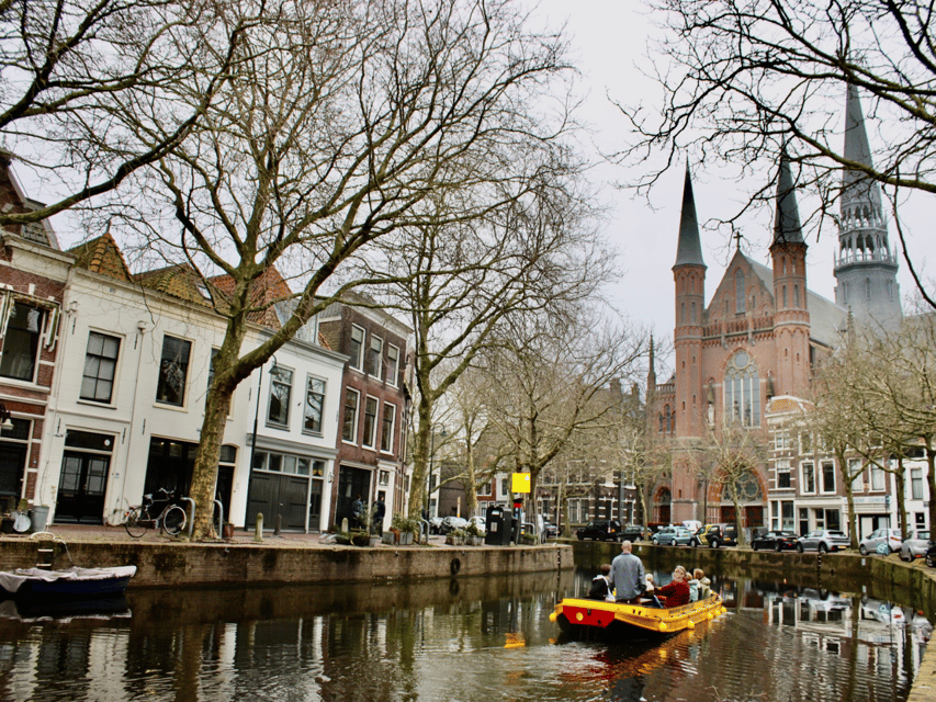 Gouda: Open Boat City Canal Cruise - FAQ