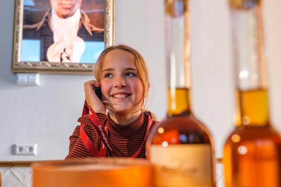 Gouda: Syrup Waffle Factory Ticket with a Waffle - The real story behind Kamphuisen waffles since 1810