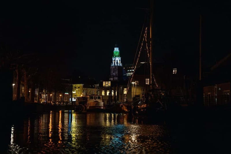 Groningen: Candlelight tour - Schedule details, Fridays and Saturdays at 17:15, plus 19:00 for big groups