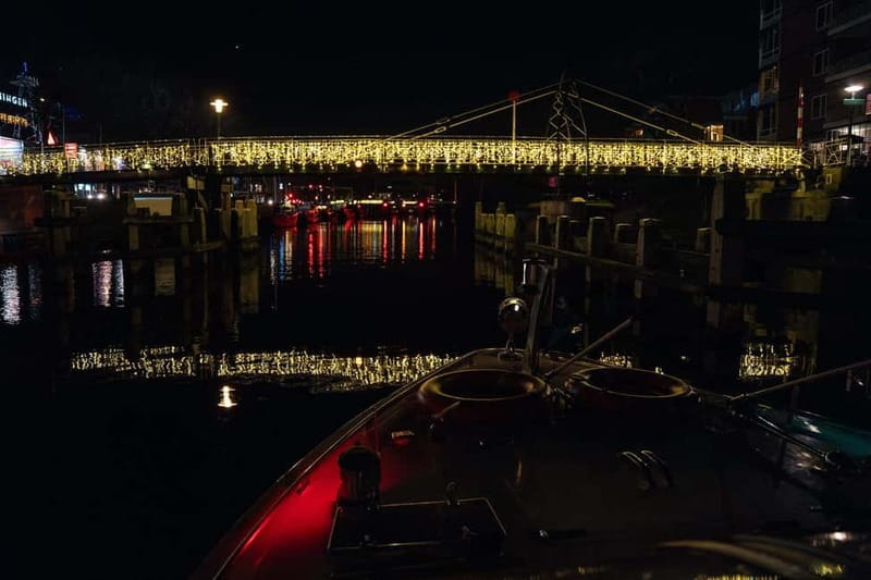 Groningen: Candlelight tour - Who should book this Groningen candlelight cruise