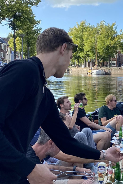 Groningen: City canal cruise (with unlimited drinks) - Key things that make this cruise worth your time