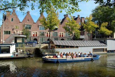 Open Boat City Canal Cruise