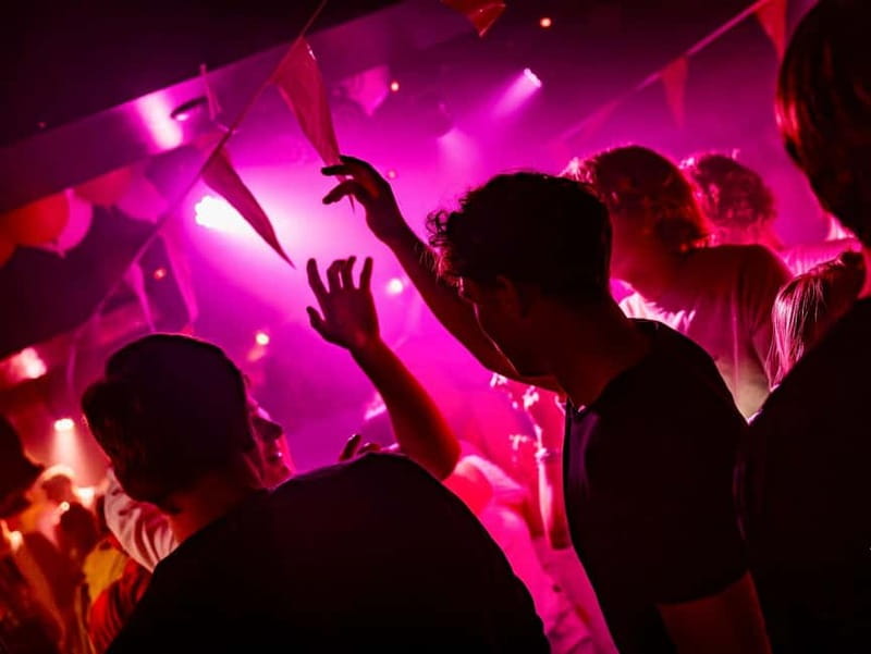 Groningen: Pub Crawl with Pub Quiz, Free Shots and Games - Key takeaways before you go