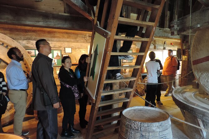 Guided Day Trip - Volendam, Zaanse Schans, Marken & Edam - Marken Wood Shoes and a Steam-Engine Clogmaking Demo
