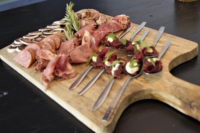 Guided Food Tour Haarlem (4-8 guests) - Old City - 4 hours in Haarlem Old City: timing that works